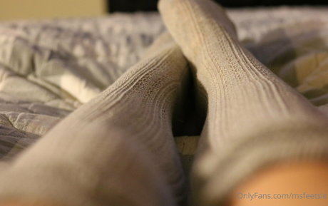 msfeetsie model perfect photos