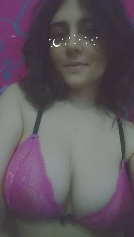 misticacristal high quality model picture