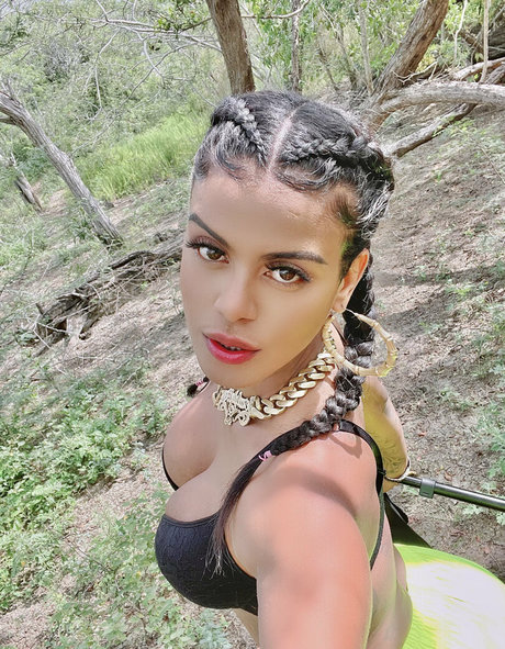 yeraldincom1oficial pretty star archive