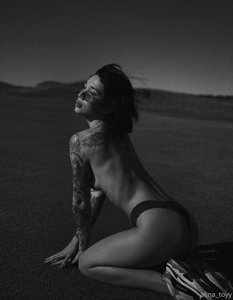 petite nude onlyfans free porn pic