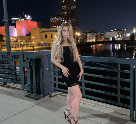 miameetsworld pornstar naked pictures