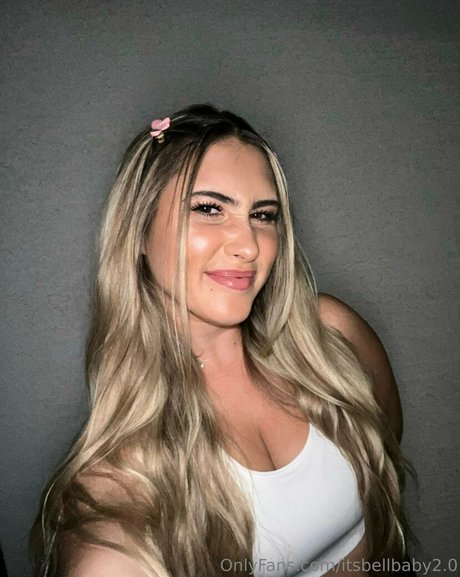 miameetsworld model pretty photos