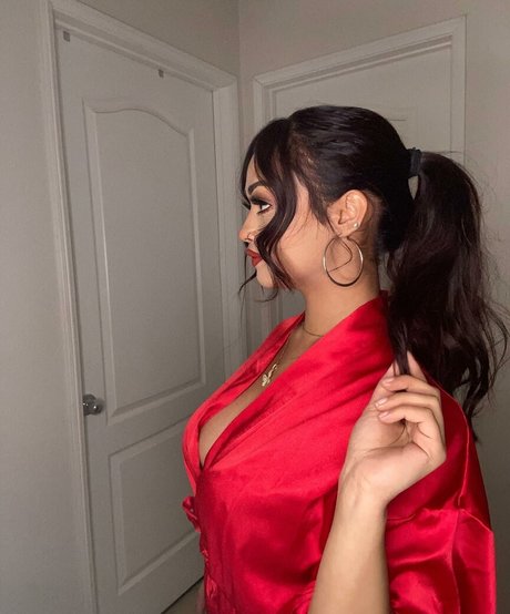 Punjabi Mami adult model pictures