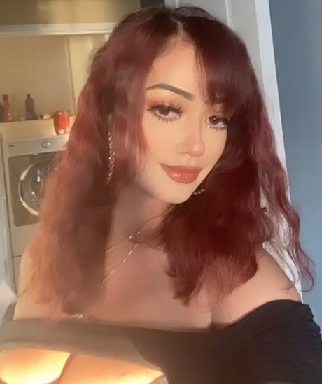 Punjabi Mami star exclusive images