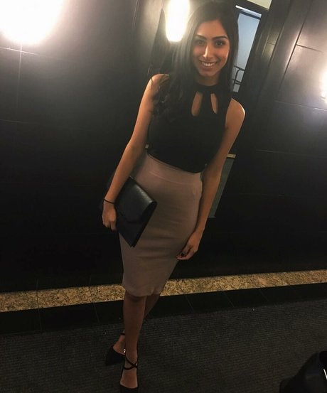 Sasha Kalra model free pic