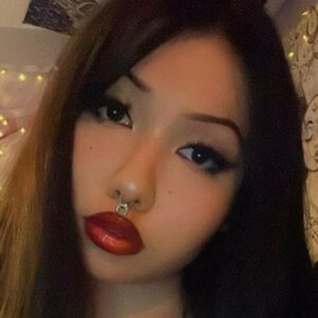 MoonBaby ASMR star erotic pic