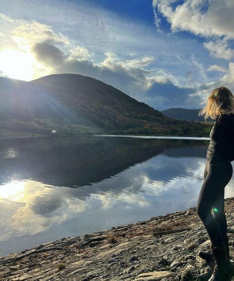 leorose01 free actress image