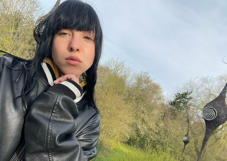 allyalden art model pic