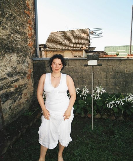 Maxine Lucille model adult archive