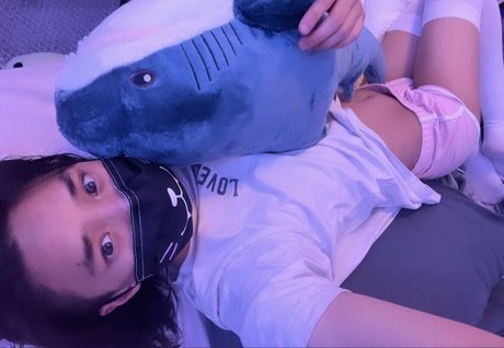 Izza Femboy sex star picture