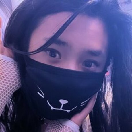 Izza Femboy star pretty picture