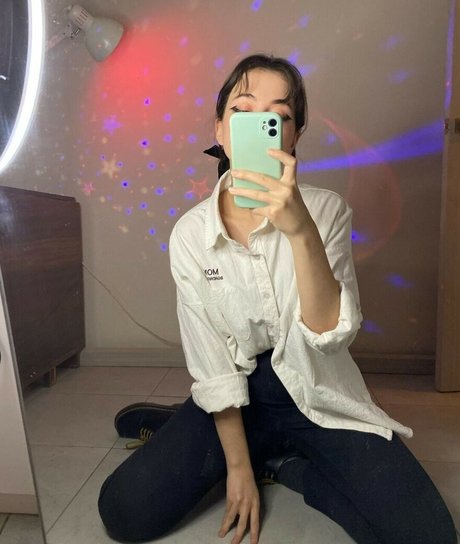 Gil Liany star photos