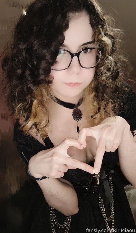 RiriMiaou pornstar nudes pictures