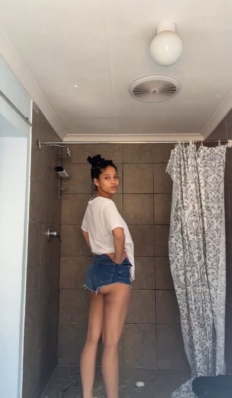 Momofebs porn star images