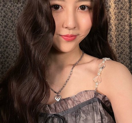 Noah Asmr pornstar nude pictures