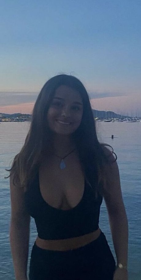 Fabiola George perfect actress picture