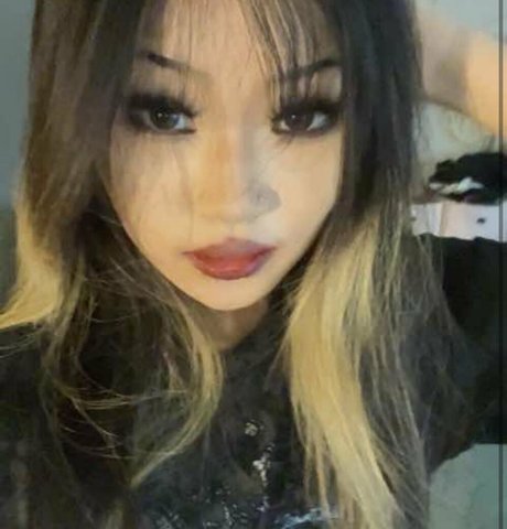 godesszi41 adult actress photo