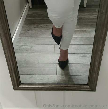 tootsie pop starr nude model gallery