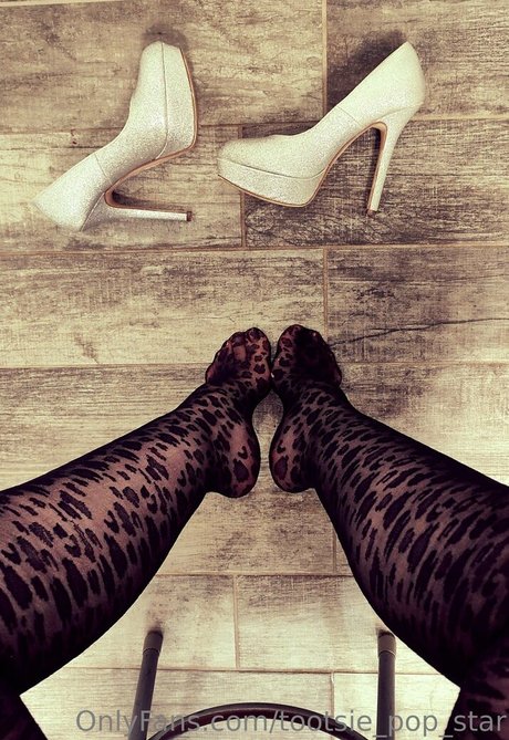 tootsie pop starr star sexy images