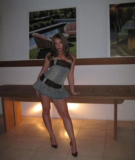 Emilia McCarthy high quality model archive