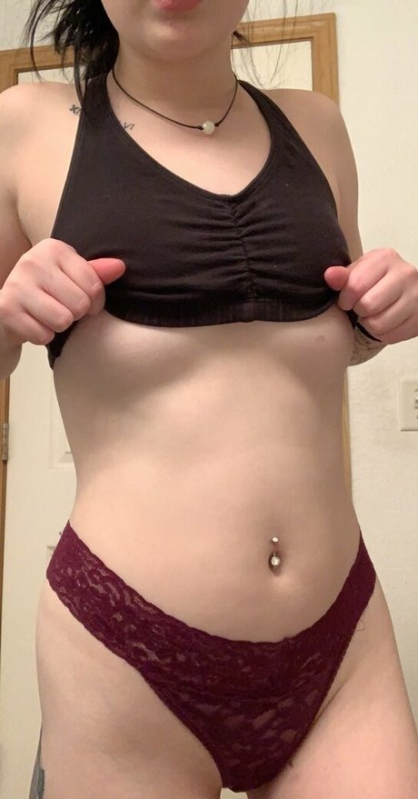 bambi019 nude model pictures