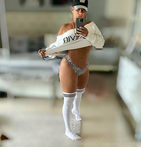 hottotrottotsfree best star pic