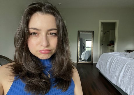 Girth Brooks porn actress archive