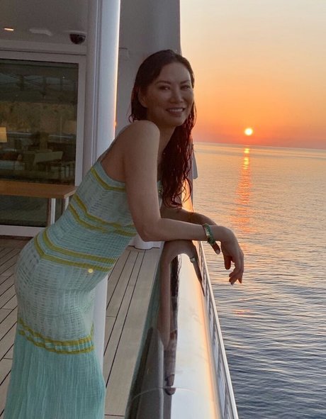Wendi Deng Murdoch nice pornstar pic