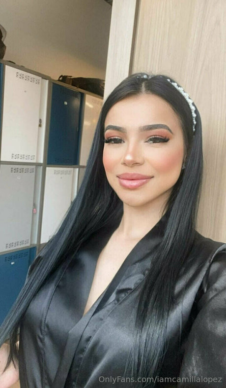 iamcamillalopez hot model gallery