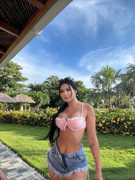 iamcamillalopez star sexy photos