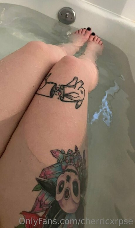 cherricxrpse model sex pictures