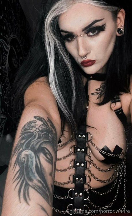 horror wh4re model naked image