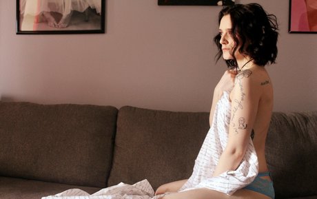 Luxygirl porn actress pic