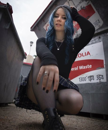 Moo Smith pornstar hot archive