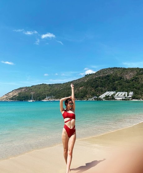 Kimberly Apasara Thomas model free photos