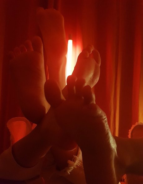 babylunafoot1 sex actress photos