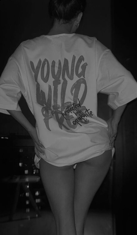 adickted to us sex model pics