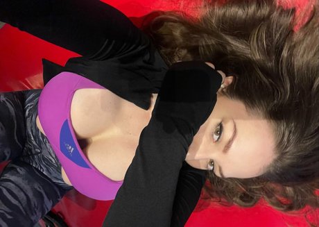 Funtikingym art star picture