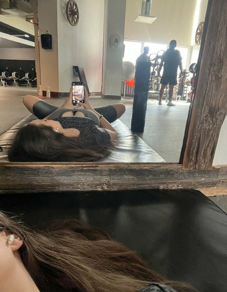 Funtikingym star erotic pictures