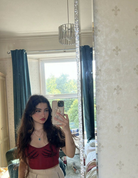 Ghidaa hd pornstar pictures