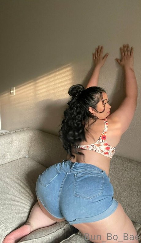 BellaBun Bo Bae model xxx pics