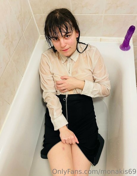 monakis69 nice model gallery