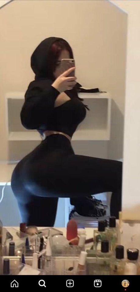 Nehir Sar model beautiful pictures