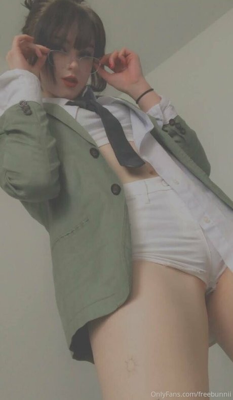 lyraluv free model photos