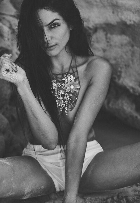 Hagar Ben Dahan free star images