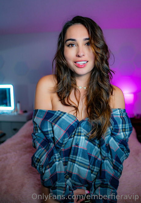 emberfieravip pornstar high quality photos