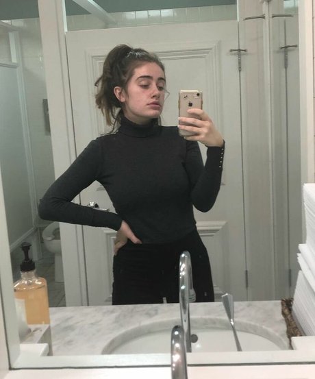 female asian onlyfans beautiful img