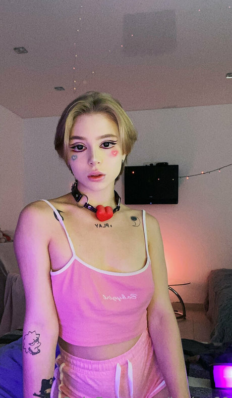 lexia 69 star pornographic pictures