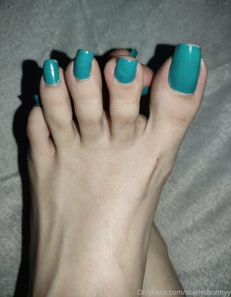 scarletbunnyy model best pics