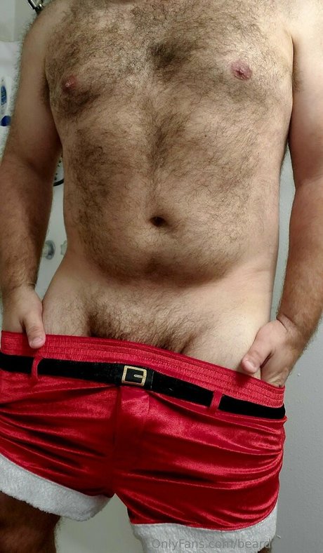 beardedgeeky pornstar sexy picture